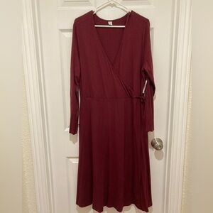 NWT Old Navy size XL Elegant Burgundy Wrap Dress